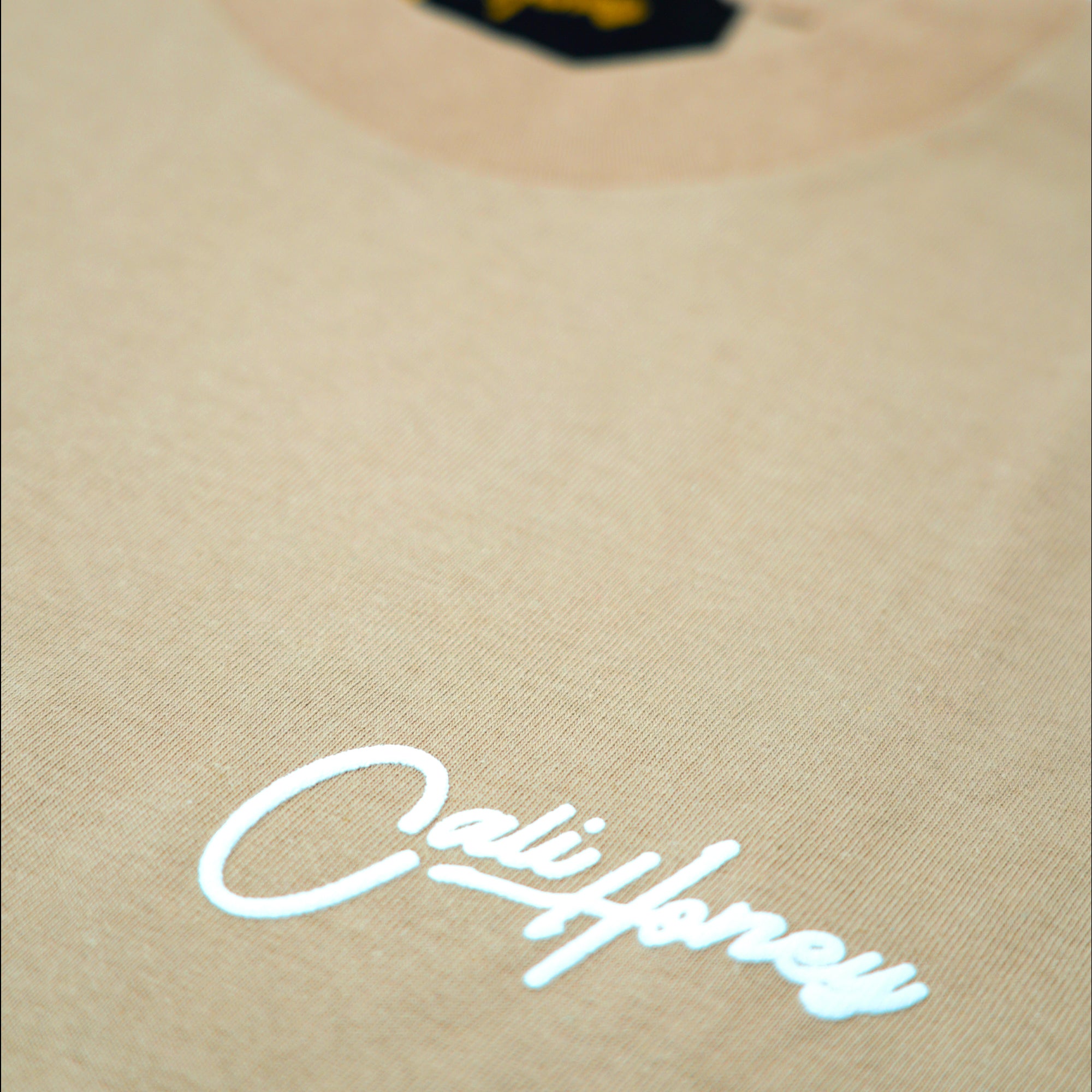 ESSENTIAL BEIGE TEE